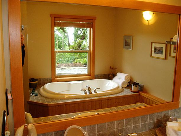 Reef Point Oceanfront Bed and Breakfast