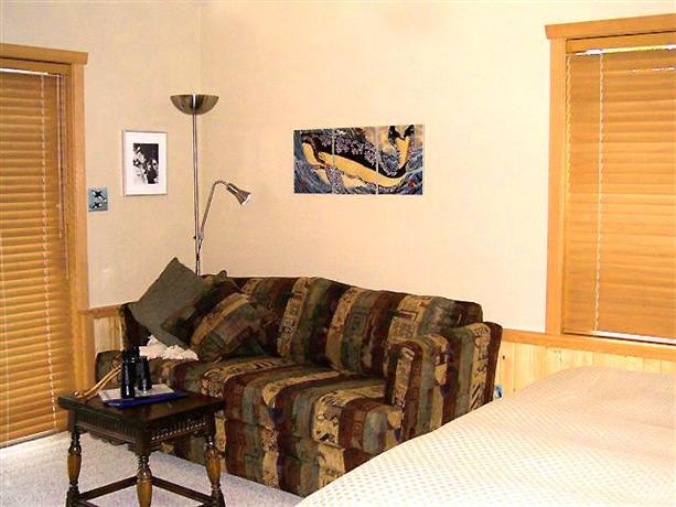 Reef Point Oceanfront Bed and Breakfast