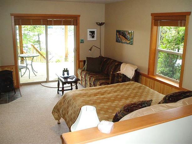 Reef Point Oceanfront Bed and Breakfast