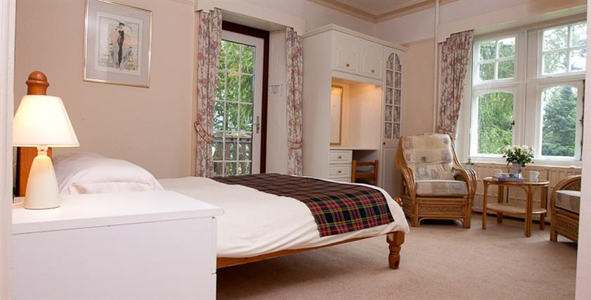 Foyers Bay Country House