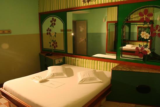 Shelton Hotel Adult Only
