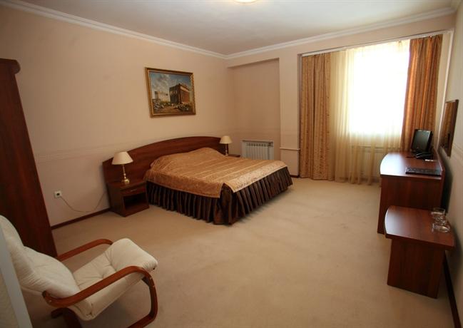 Talnakh Hotel