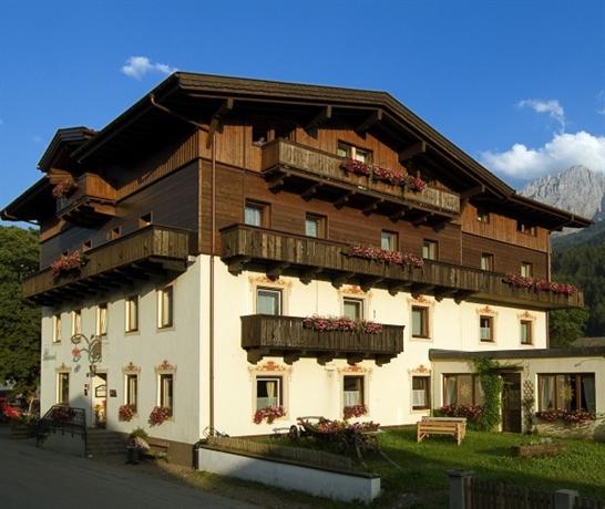 Der Dolomitenhof - Tristach Tristach Austria thumbnail