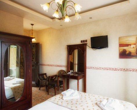 Oreiades Guesthouse