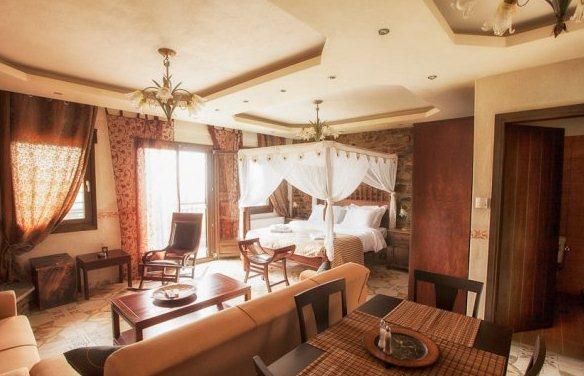 Oreiades Guesthouse