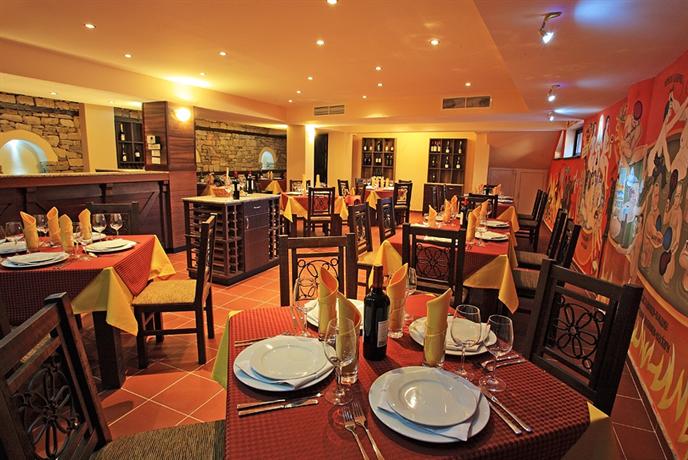 Rachev Hotel Residence