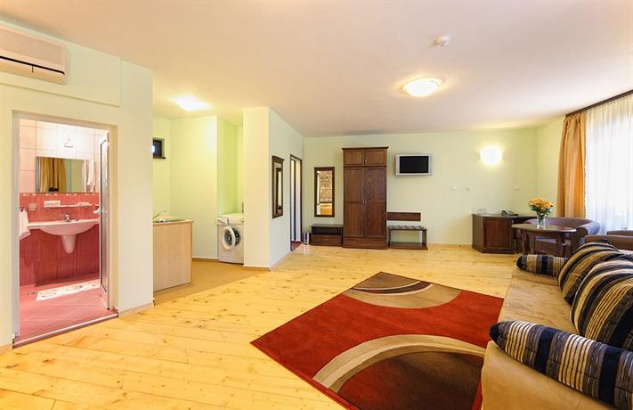 Rachev Hotel Residence
