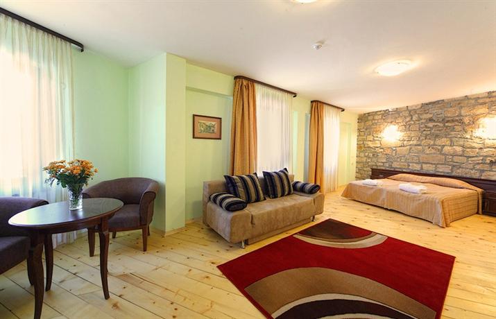 Rachev Hotel Residence