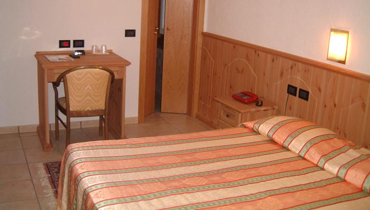 Hotel Bucaneve