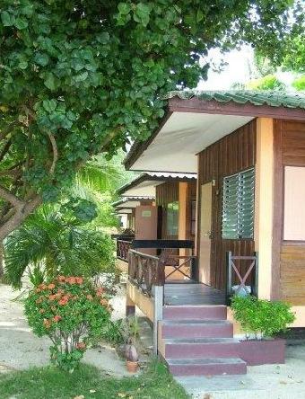 Seagate Beach Resort