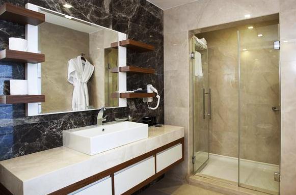 Voyage Torba Hotel