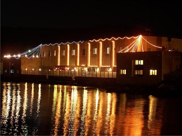 Aqua Boss Hotel
