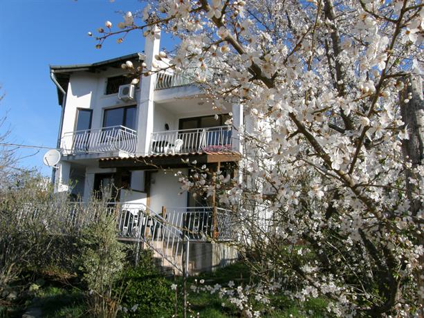 Guest House Fanny