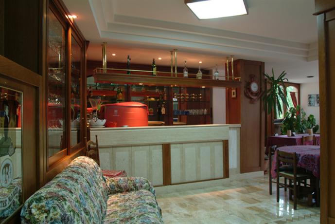 Hotel Cercone