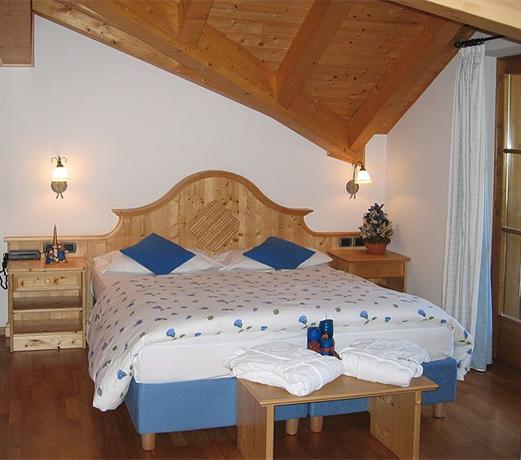 Chalet Hotel Laura - dream vacation