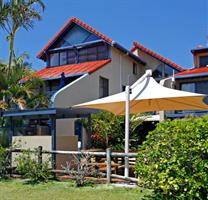 Byron Bay accommodation: Byron Bay Beachfront Apartments