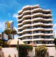 Gold Coast accommodation: Barbados Holiday Apartments