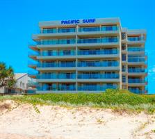 Gold Coast accommodation: Pacific Surf Absolute Beachfront Apartments