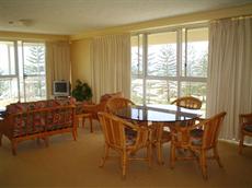 Gold Coast accommodation: Cashelmara Beachfront Apartments