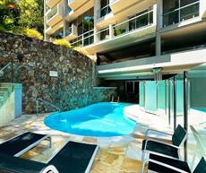 Noosa Heads accommodation: Little Cove Court