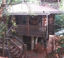 Roatan Backpackers' Hostel 