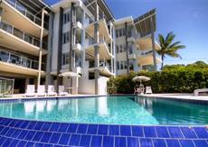 Rainbow Beach accommodation: Rainbow Ocean Palms Resort