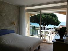 Hotel de la Plage Le Lavandou 