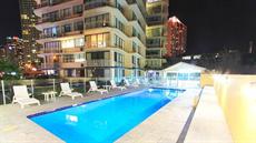 Gold Coast accommodation: Seacrest Beachfront Holiday Apartments