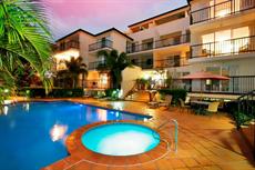 Gold Coast accommodation: Sunset Island Resort