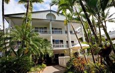 Port Douglas accommodation: Garrick House