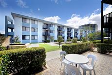Perth accommodation: Lodestar Waterside Apartments