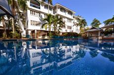 Cairns accommodation: BeachView Apartments at Villa Paradiso