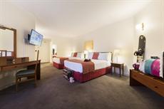 Canberra accommodation: Diplomat Hotel Canberra