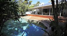 Cairns accommodation: South Pacific Bed & Breakfast