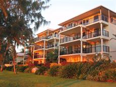 Bowen accommodation: Rose Bay Resort