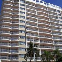 Gold Coast accommodation: Beachcomber International Resort
