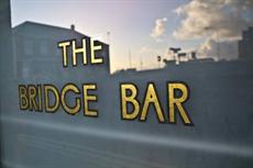 Maddens Bridge Bar Restaurant & Guesthouse