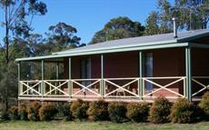 Pokolbin accommodation: Twin Trees Country Cottages