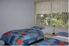 Canberra accommodation: Statesman Hotel