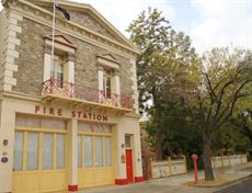Adelaide accommodation: Fire Station Inn