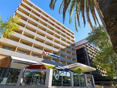 Perth accommodation: Travelodge Hotel Perth