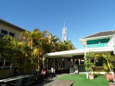 Gold Coast accommodation: Backpackers In Paradise Resort