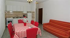 Adria Apartments Bol 