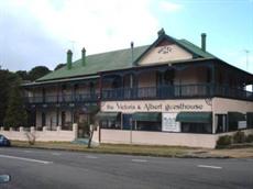 Mt Victoria accommodation: Victoria Albert Guest House Bar Cafe and Restaurant
