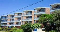 Caloundra accommodation: Sea Point Ocean Apartments