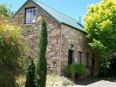 Hobart accommodation: Cleburne Homestead