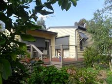 Melbourne accommodation: Australian Home Away @ Wonga Park Brushy Creek