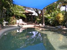 Cooktown accommodation: Cooktown Motel / Pams Place Hostel