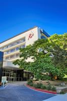 Canberra accommodation: Canberra Rex Hotel
