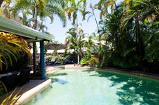 Cairns accommodation: Trinity Beach Pacific